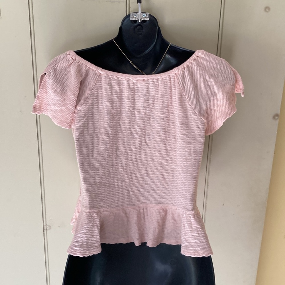 Adorable Button-Down Ruffle Top | Pink | XS - Picture 3 of 10